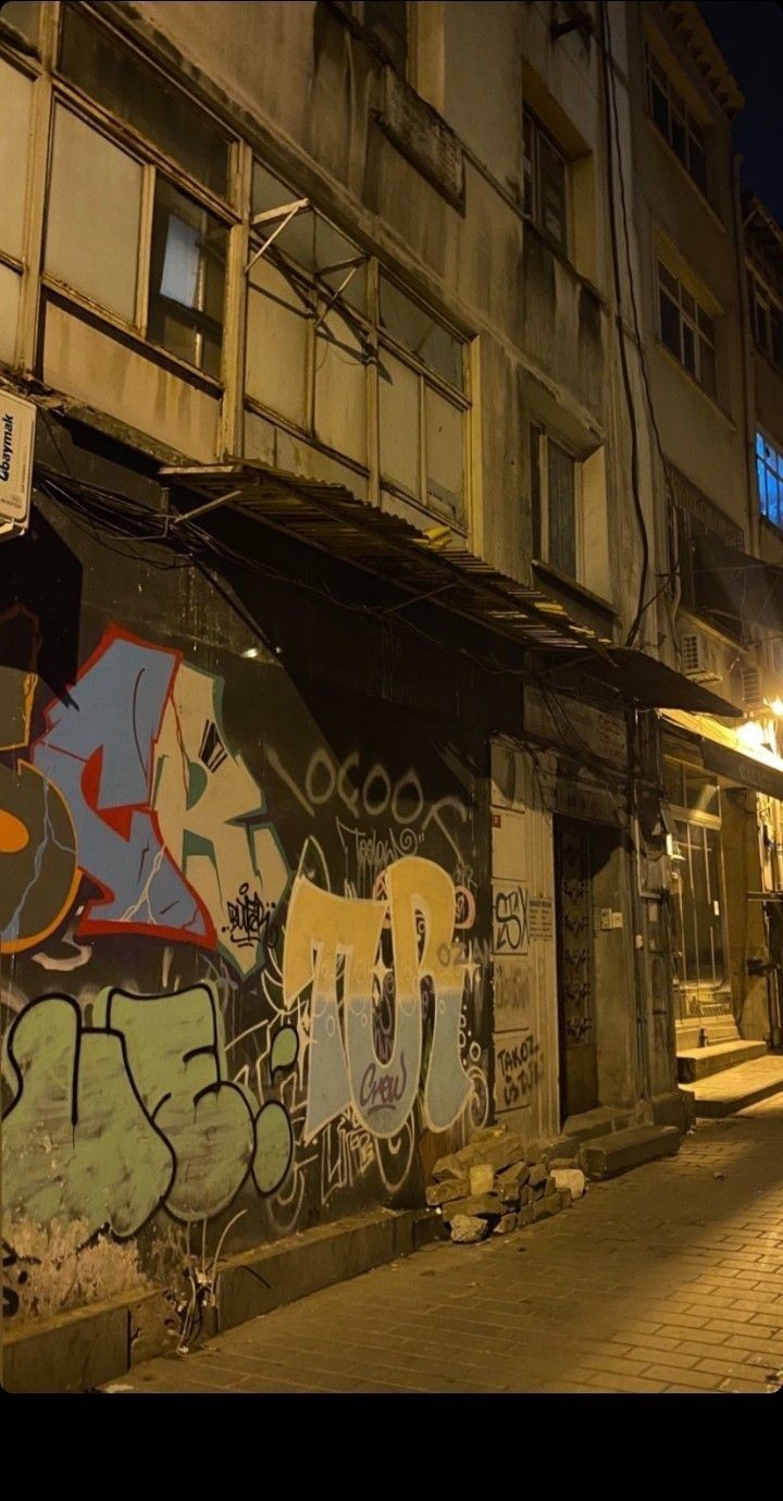 Pichação: Pixação carioca na Lapa. em Lapa